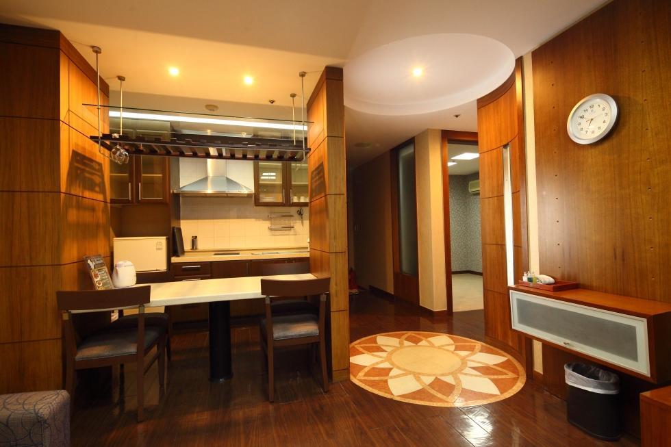 Resom Ocean Castle Hotel Taean Exterior photo